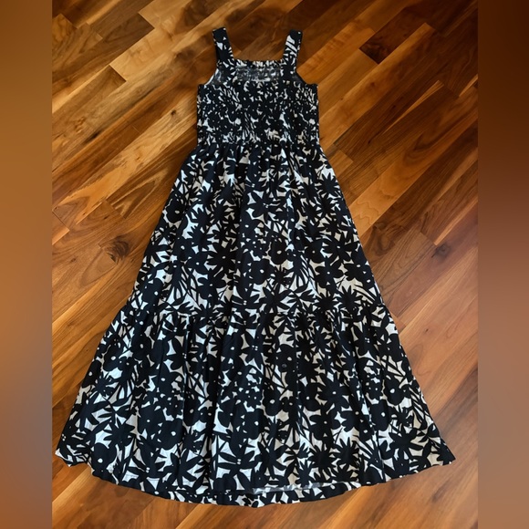 Everlane Black & White Pattern + Black Dress Set, ECU - Picture 6 of 17